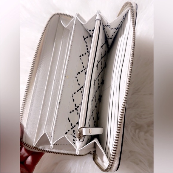 Kate Spade Zip around wallet in white Stacy laurel way - Picture 5 of 7